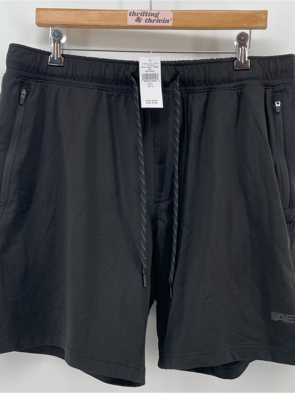 NEW AEO American Eagle Men's Athletic Shorts Black Drawstring L